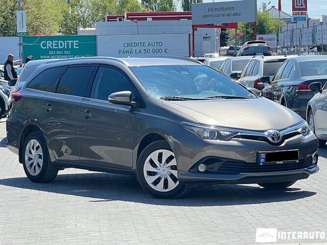 toyota Auris 2017