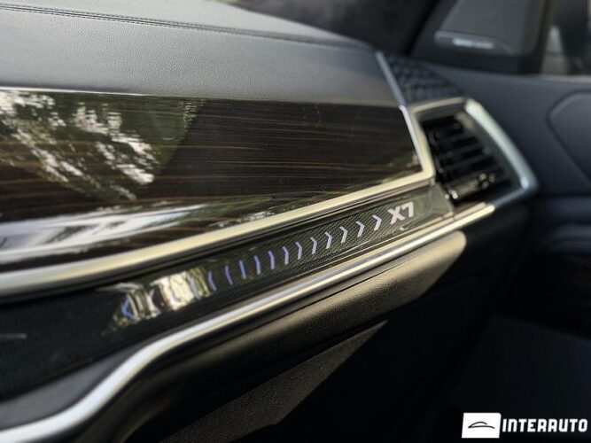 BMW X7 4.0i 59 bmw X7 4.0i 2024