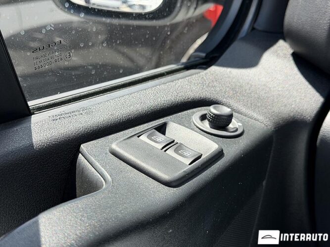 renault Trafic 2021