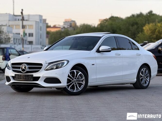 Mercedes C 350e 2018 doar la InterAuto