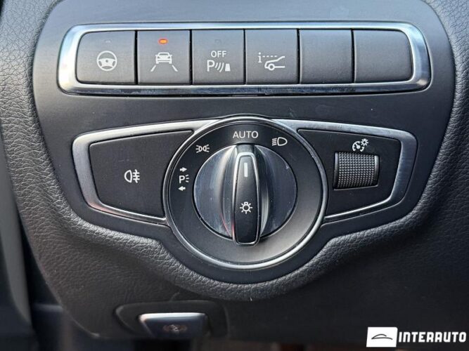 Mercedes C 350e 2018 doar la InterAuto