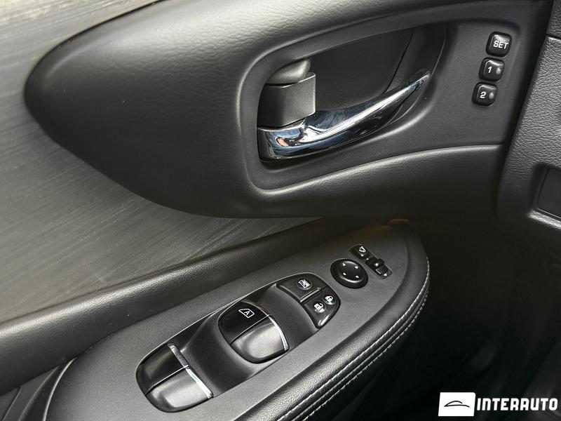 nissan Murano 2018