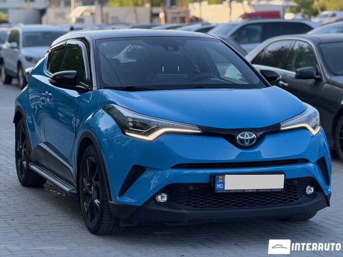 Toyota C-HR 33 toyota C-HR 2018