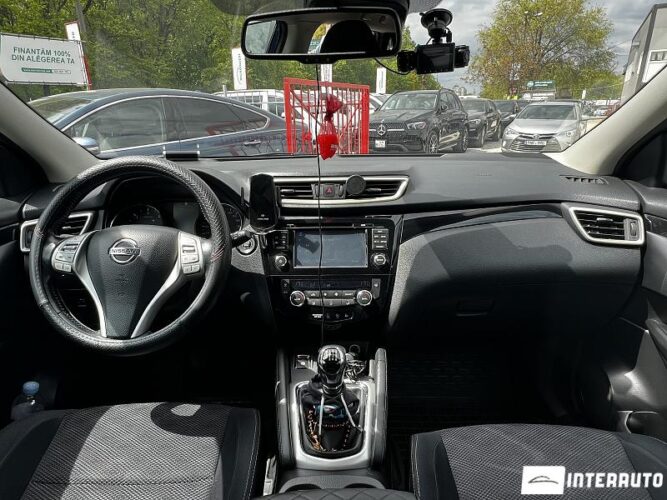 nissan Qashqai 2014