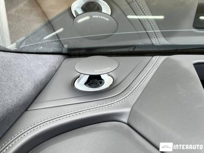 audi RSQ8 2024