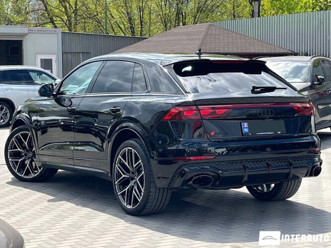 audi RSQ8 2024