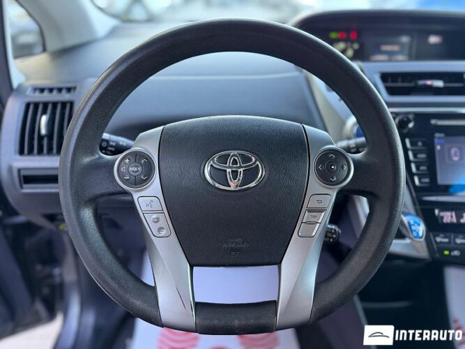 toyota Prius Plus / V 2015
