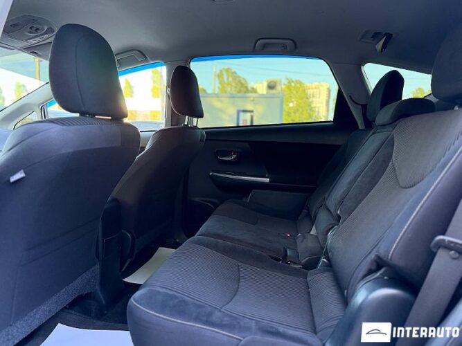 toyota Prius Plus / V 2015