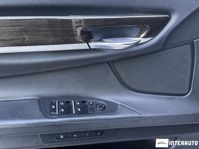 bmw 740 2009