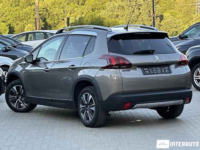 Peugeot 2008 33 peugeot 2008 2017