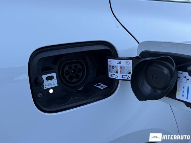 Renault Megane 47 renault Megane 2021