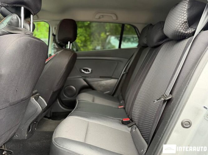 Renault Megane 2015 doar la InterAuto