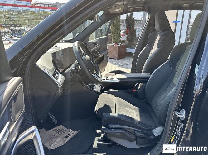 bmw iX1 xDrive30 2025