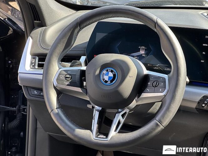 bmw iX1 xDrive30 2025