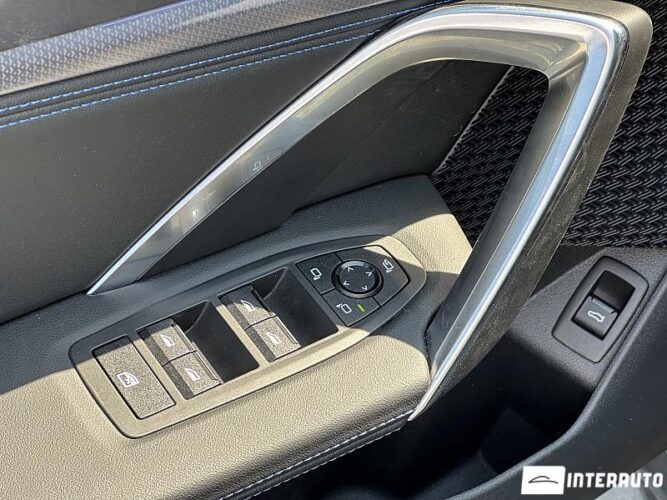 bmw iX1 xDrive30 2025