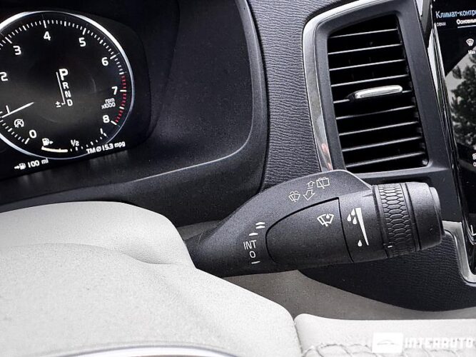 volvo XC 90 2021