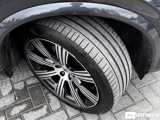 volvo XC 90 2021