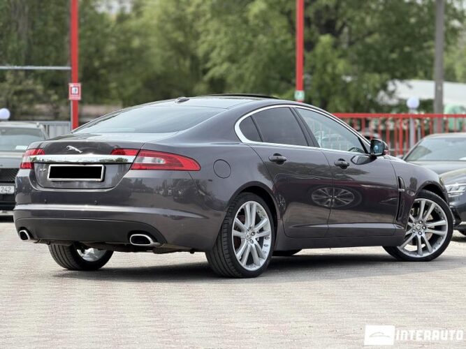 jaguar XF 2009