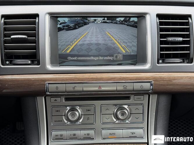 jaguar XF 2009