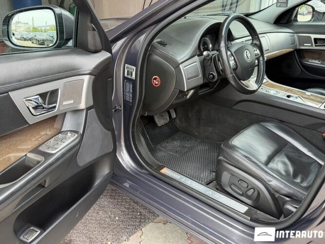 jaguar XF 2009
