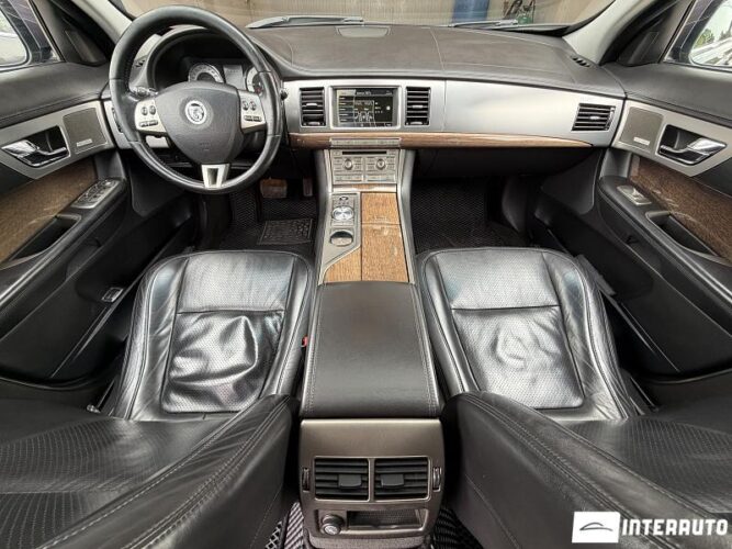 jaguar XF 2009