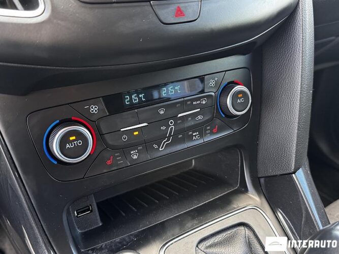 ford Focus 2016