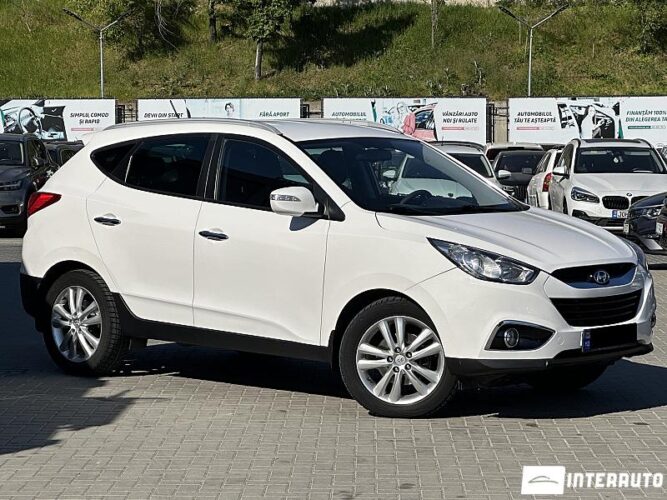 Hyundai ix35 2011 doar la InterAuto