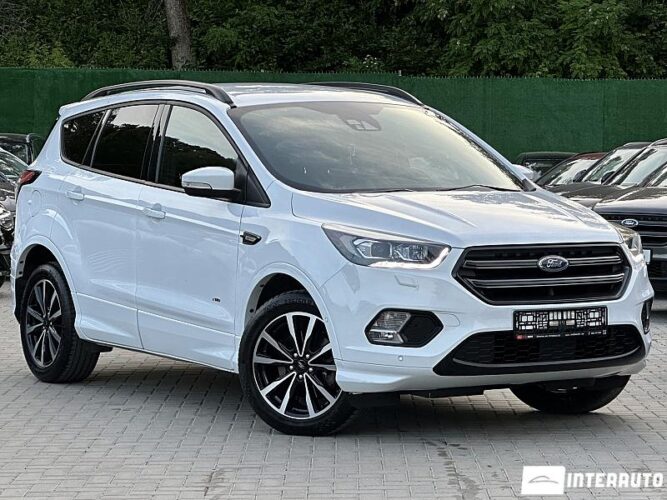 Ford Kuga 2018 doar la InterAuto