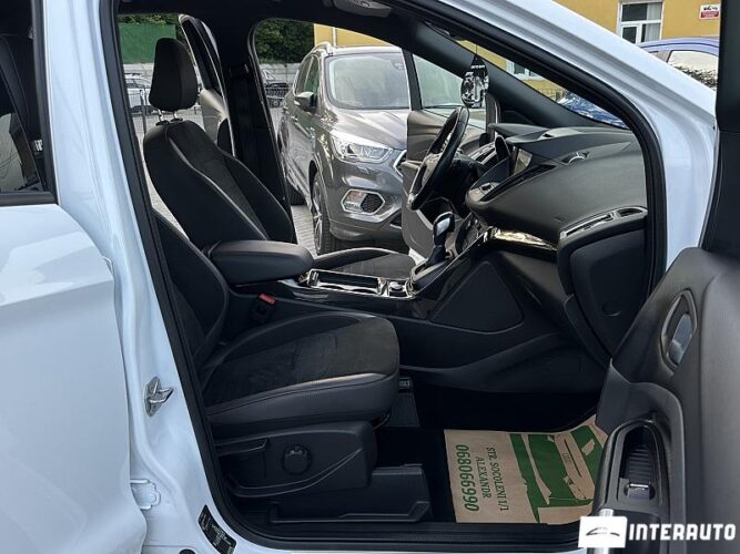 Ford Kuga 47 ford Kuga 2018