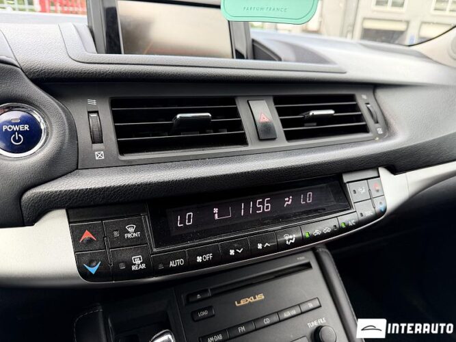 lexus CT 200h 2011