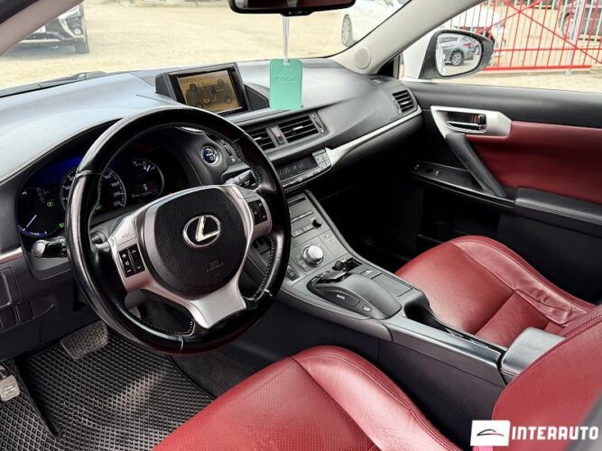 lexus CT 200h 2011
