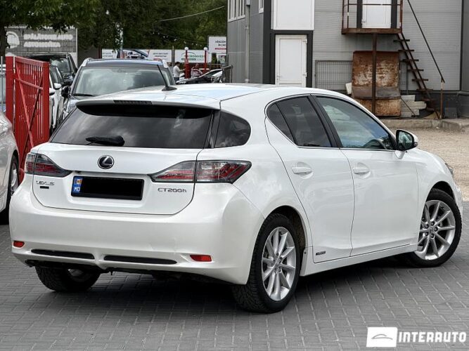 lexus CT 200h 2011