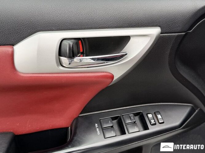 lexus CT 200h 2011