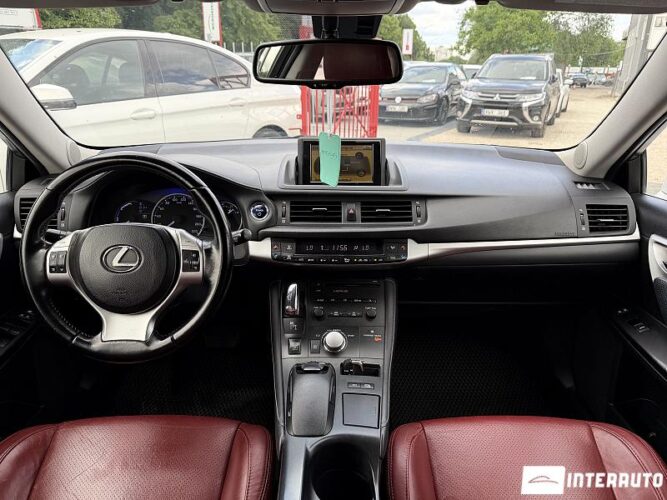 lexus CT 200h 2011