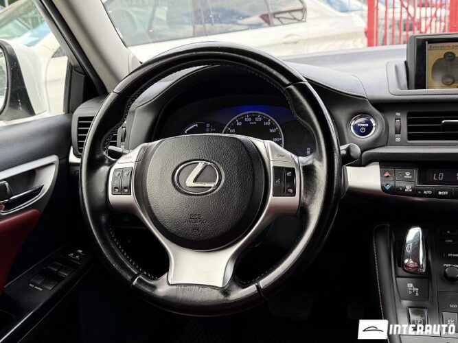 lexus CT 200h 2011