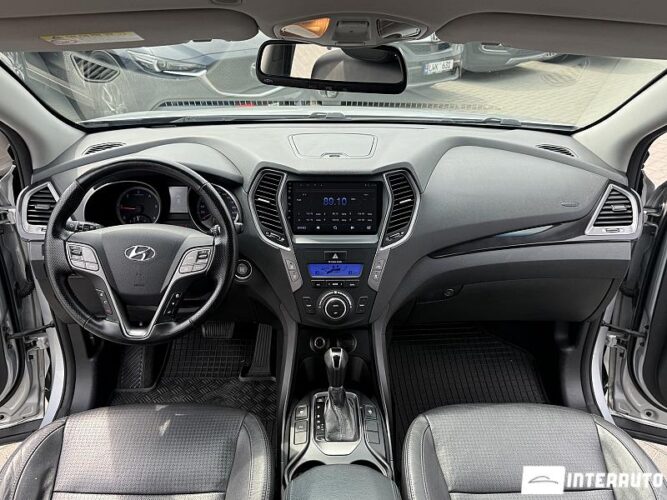 Hyundai Grand Santa Fe 41 hyundai Grand Santa Fe 2013