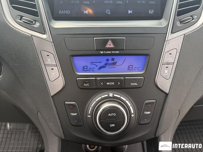 Hyundai Grand Santa Fe 46 hyundai Grand Santa Fe 2013