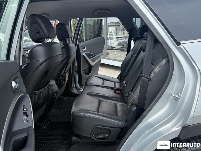 Hyundai Grand Santa Fe 48 hyundai Grand Santa Fe 2013