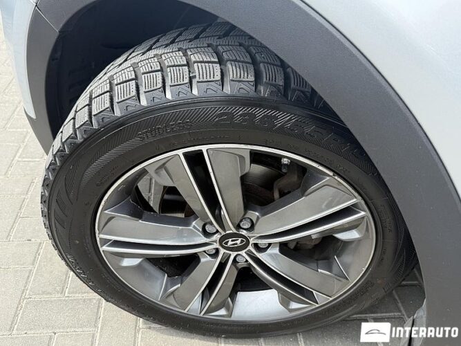 Hyundai Grand Santa Fe 52 hyundai Grand Santa Fe 2013