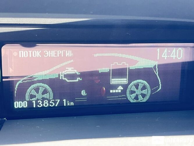 toyota Prius 2011