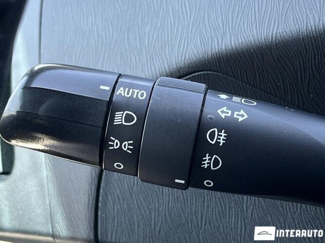 toyota Prius 2011