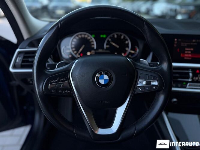 bmw 320 2019