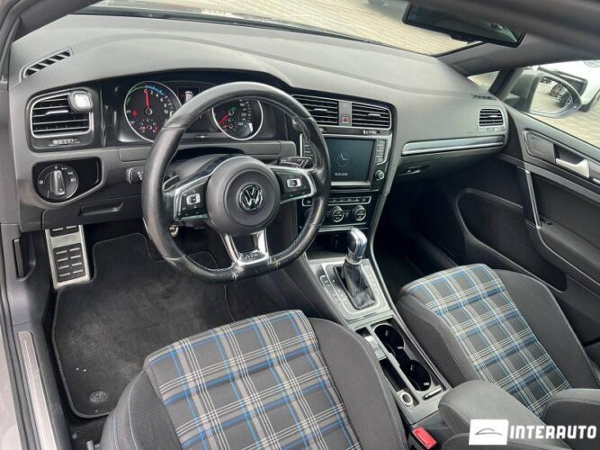 volkswagen Golf GTE 2015