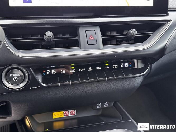 lexus UX 250h 2023