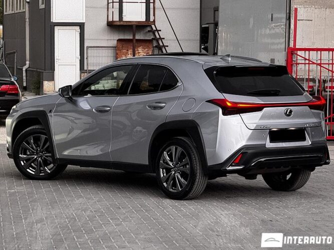 lexus UX 250h 2023