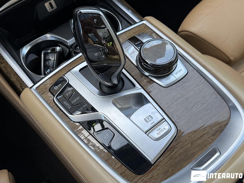 bmw 740 2015