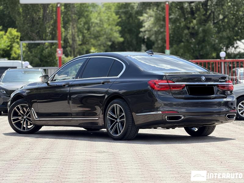 bmw 740 2015