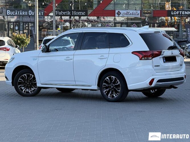 Mitsubishi Outlander 38 mitsubishi Outlander 2015