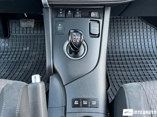 toyota Auris 2017