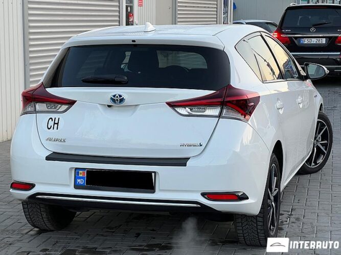 toyota Auris 2017